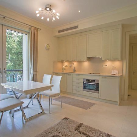Porto Montenegro Zeta 102 - Cozy Studio ติวัต ภายนอก รูปภาพ